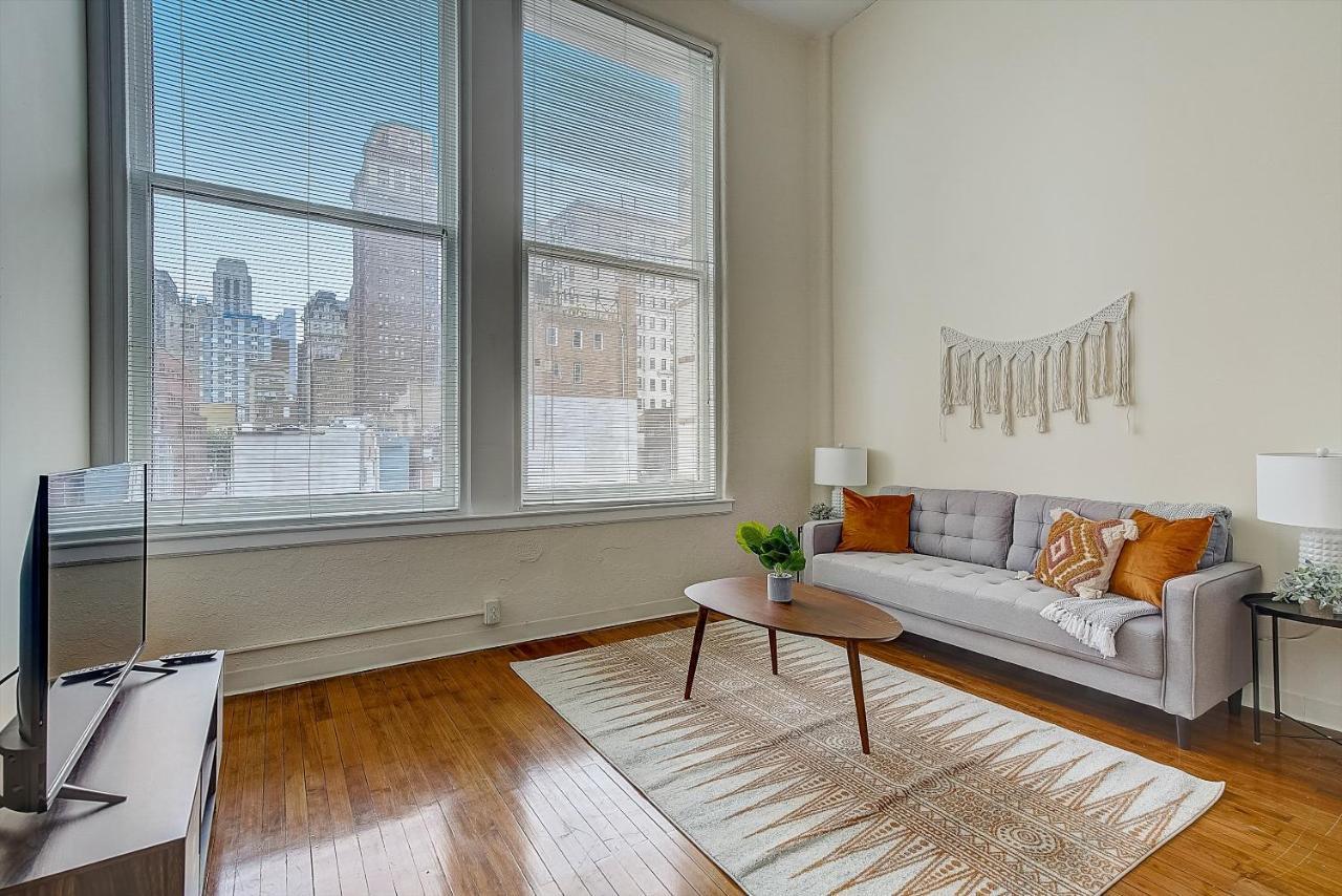 شقة Frontdesk I The Cosmopolitan Apts فيلادلفيا المظهر الخارجي الصورة